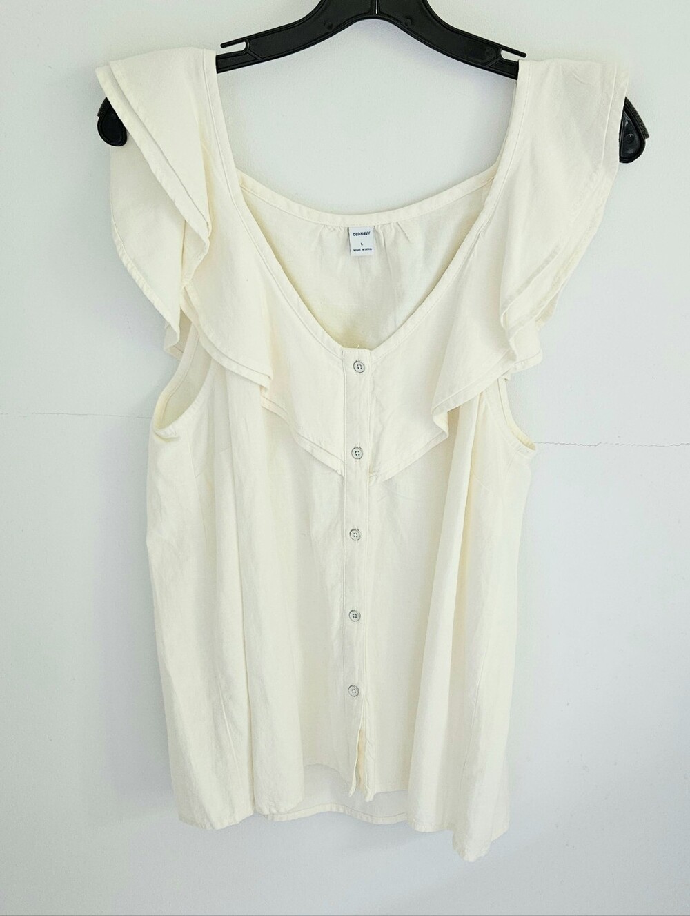 Old Navy Ruffle Scoop Neck Sleeveless Top